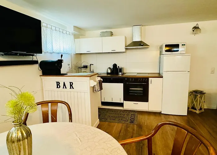 Private Apartment & Rooms Near Fairground Hannover